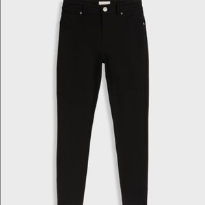 **SOLD***NEW Ted Baker Ponti Leggings in Black